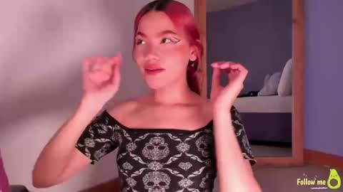 Molly  online show from September 23, 2025, 3:53 am