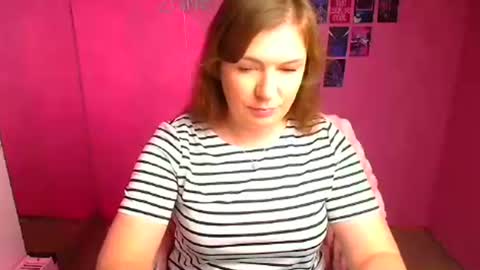 Molly online show from October 25, 2025, 11:40 am