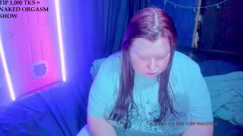 molly_moons online show from February 5, 2026, 1:05 pm