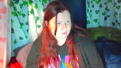 molly_moons online show from May 31, 2026, 8:54 pm