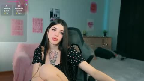 Molly online show from July 23, 2026, 4:43 am
