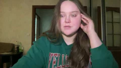 Alice online show from October 7, 2025, 6:49 pm