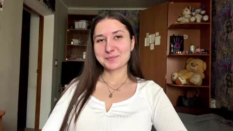 Snapshot of mollyqueen18 chatting on May 27, 2026, 8:11 am Molly online show from May 27, 2026, 8:11 am