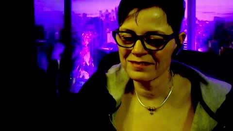 Snapshot of mollysun chatting on February 4, 2026, 6:58 pm MollySun Nina Randmann online show from February 4, 2026, 6:58 pm