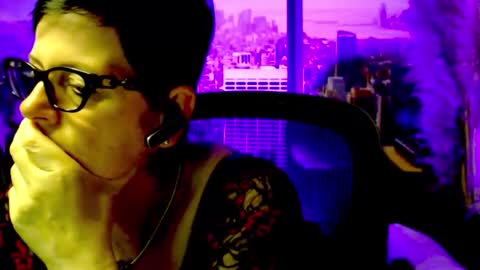Snapshot of mollysun chatting on June 1, 2026, 5:14 pm MollySun Nina Randmann online show from June 1, 2026, 5:14 pm