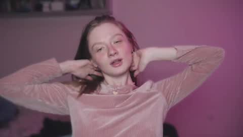 Snapshot of mollytucker chatting on February 14, 2025, 3:36 pm mollytucker online show from February 14, 2025, 3:36 pm