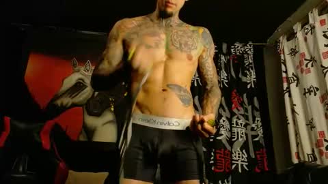 Molotov online show from November 9, 2025, 1:04 am