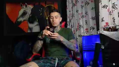 Molotov online show from January 12, 2026, 9:20 pm