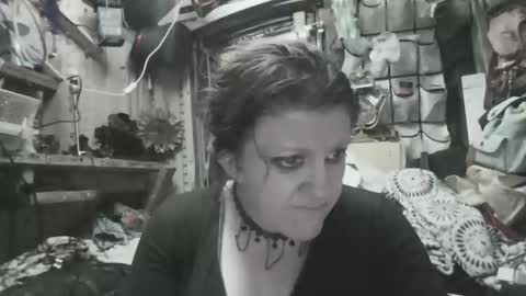 Molotovfoxtail online show from March 20, 2026, 6:18 am