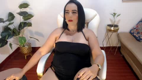 Sara online show from June 6, 2026, 1:21 am