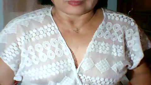 mombastic55 online show from May 15, 2026, 6:37 pm