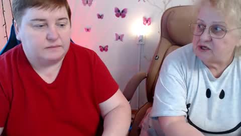 Snapshot of mommy99x chatting on March 2, 2025, 3:27 pm Mommy99X online show from March 2, 2025, 3:27 pm