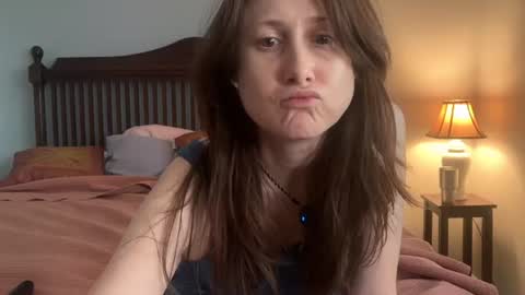 Snapshot of mommygoddessl chatting on July 5, 2026, 11:56 pm Goddess L online show from July 5, 2026, 11:56 pm
