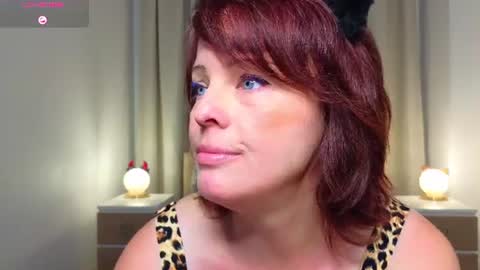 Snapshot of mommymelodie chatting on July 14, 2026, 10:21 am mommymelodie online show from July 14, 2026, 10:21 am