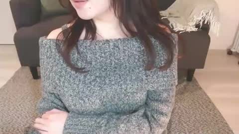 Snapshot of momo612238 chatting on February 8, 2025, 4:14 pm Momo online show from February 8, 2025, 4:14 pm