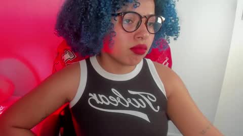 Snapshot of momo_ayasse chatting on May 10, 2026, 3:33 am Momo online show from May 10, 2026, 3:33 am