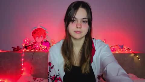 Momo online show from February 1, 2026, 4:38 pm