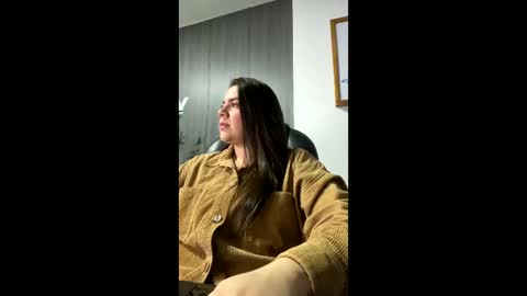 Mona online show from September 18, 2025, 11:23 am