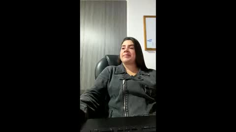 Mona online show from September 22, 2025, 11:23 am