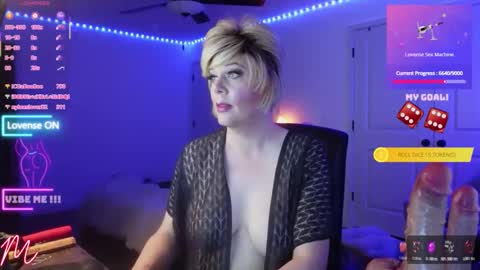 Snapshot of mona_the_milf chatting on January 14, 2026, 12:11 pm Lutsen......rebranding online show from January 14, 2026, 12:11 pm