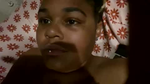 monaemonroe25 online show from June 8, 2026, 3:51 am