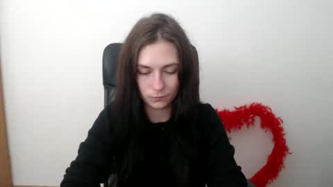 Snapshot of monakali chatting on October 28, 2025, 7:12 am monakali online show from October 28, 2025, 7:12 am