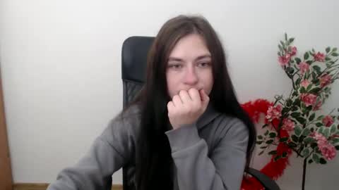 Snapshot of monakali chatting on November 4, 2025, 7:07 am monakali online show from November 4, 2025, 7:07 am