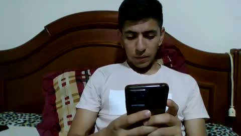 Snapshot of monbd2022 chatting on December 3, 2024, 11:46 pm monbd2022 online show from December 3, 2024, 11:46 pm