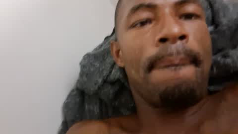 Snapshot of moneygettindee200 chatting on July 27, 2026, 1:29 pm moneygettindee200 online show from July 27, 2026, 1:29 pm
