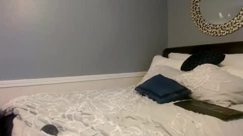 Snapshot of moneymanboy chatting on September 23, 2025, 6:00 pm 11nchmonster online show from September 23, 2025, 6:00 pm