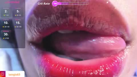 Snapshot of monica_amberr chatting on October 14, 2025, 4:46 am I am Gio online show from October 14, 2025, 4:46 am