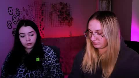 Snapshot of monica_xcx chatting on January 15, 2026, 10:09 am Monica online show from January 15, 2026, 10:09 am