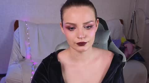 Snapshot of monicaerotic chatting on September 9, 2025, 3:22 pm Monica erotic mmm online show from September 9, 2025, 3:22 pm