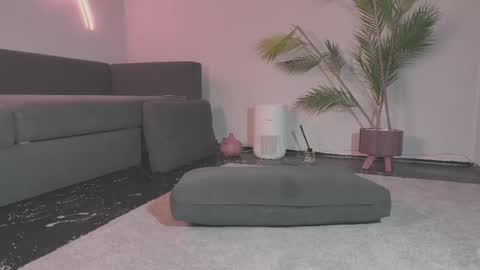 Snapshot of monicami chatting on April 14, 2026, 2:34 pm Monica online show from April 14, 2026, 2:34 pm