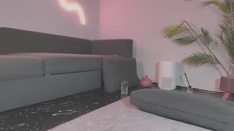 Monica online show from June 11, 2026, 12:32 am