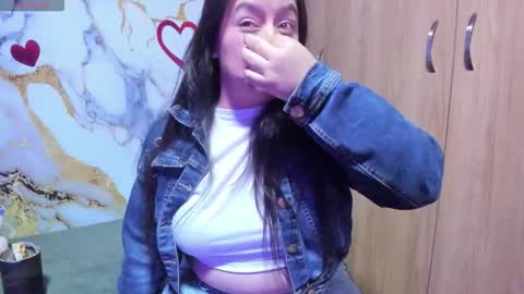 monickhot303av online show from February 20, 2026, 4:31 am