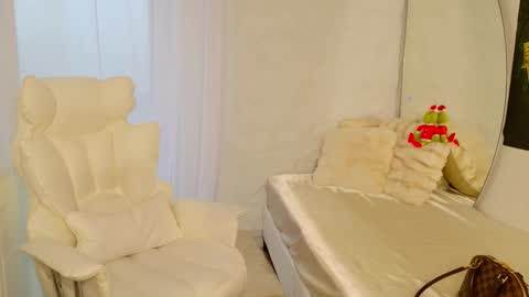 Ask me online show from January 5, 2026, 5:27 pm