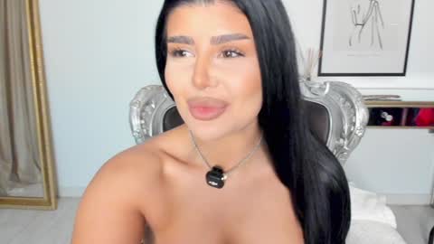 Alessia online show from February 11, 2026, 8:58 pm