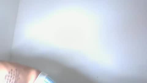 monito_hot17 online show from February 12, 2026, 5:19 pm