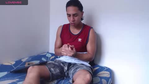 Snapshot of monkey_uchiha77 chatting on April 19, 2026, 4:39 pm simon dice online show from April 19, 2026, 4:39 pm