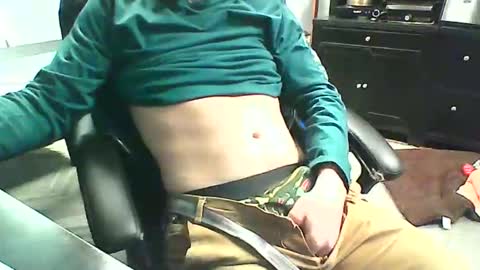 monkeypants0 online show from April 1, 2026, 4:37 pm