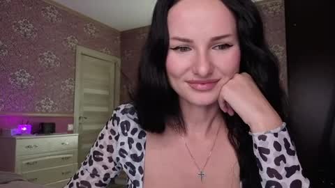 Snapshot of monparis_dream chatting on April 3, 2026, 2:26 pm monparis_dream online show from April 3, 2026, 2:26 pm