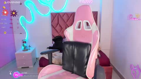 monroe_lc online show from December 18, 2025, 2:56 pm