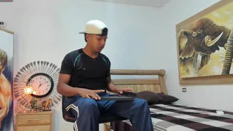 monsoon_the_best online show from May 19, 2026, 3:24 am