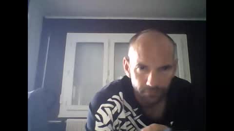 montmasse online show from April 29, 2026, 9:57 am