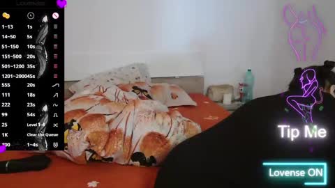 Monse online show from February 17, 2025, 7:15 am