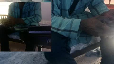 Snapshot of montydxxx2 chatting on June 11, 2026, 8:23 am montydxxx2 online show from June 11, 2026, 8:23 am