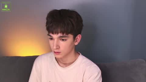 Snapshot of moodcontroller chatting on May 30, 2026, 9:23 pm OLIVER online show from May 30, 2026, 9:23 pm