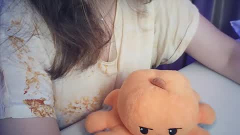 moodiemira online show from November 10, 2025, 7:24 pm