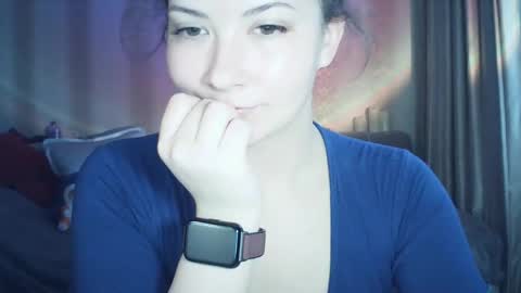 moodiemira online show from February 16, 2026, 1:51 pm